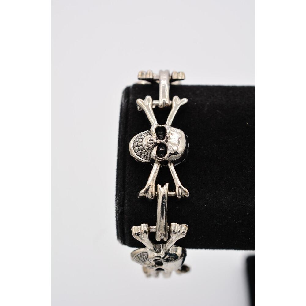 Halloween Skull Bracelet Linked Skeleton Bone Silver Tone Pirate Costume BinAW